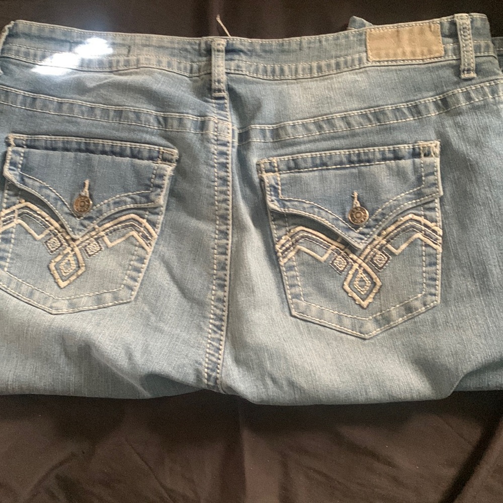 Womens VGS denim capris size 18